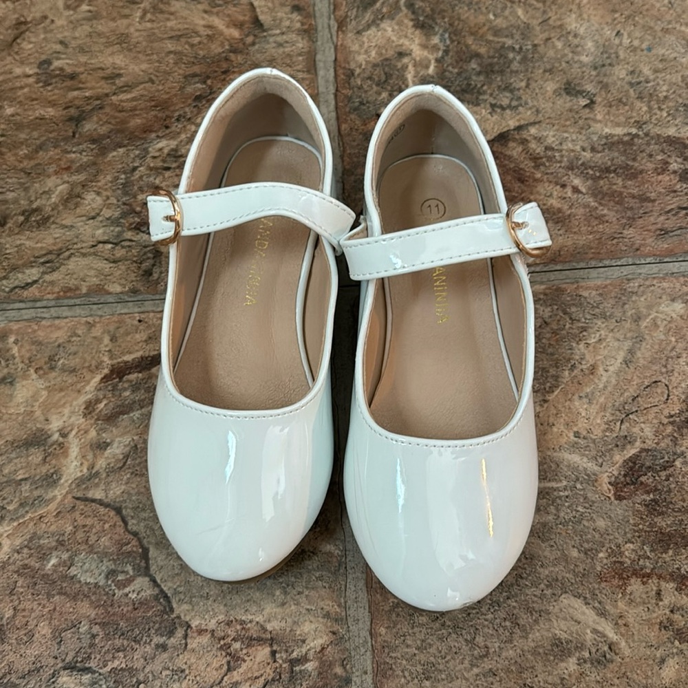 Girls White Patent Leather Shoes